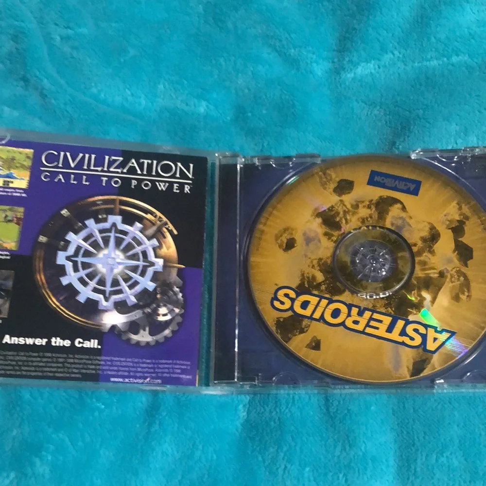 PC Game Bundle - Picture 5 of 5